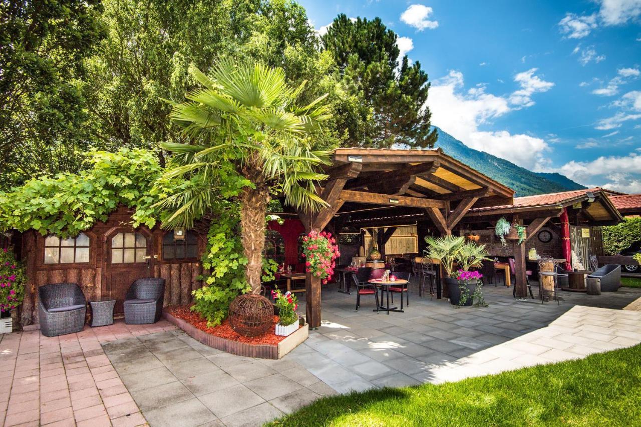 Reves Gourmands, Hotellerie & Gastronomie Vernayaz Exterior photo